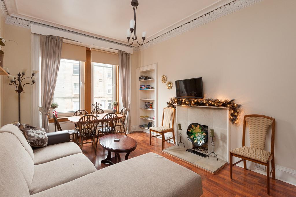 Pitt Street Apartment Beautiful Spacious Apartment Free Parking And Free Sanitizer Edinburgh Zimmer foto