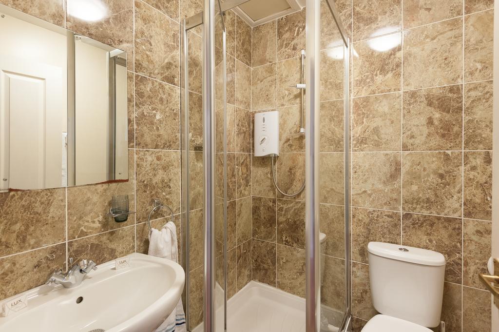 Pitt Street Apartment Beautiful Spacious Apartment Free Parking And Free Sanitizer Edinburgh Zimmer foto
